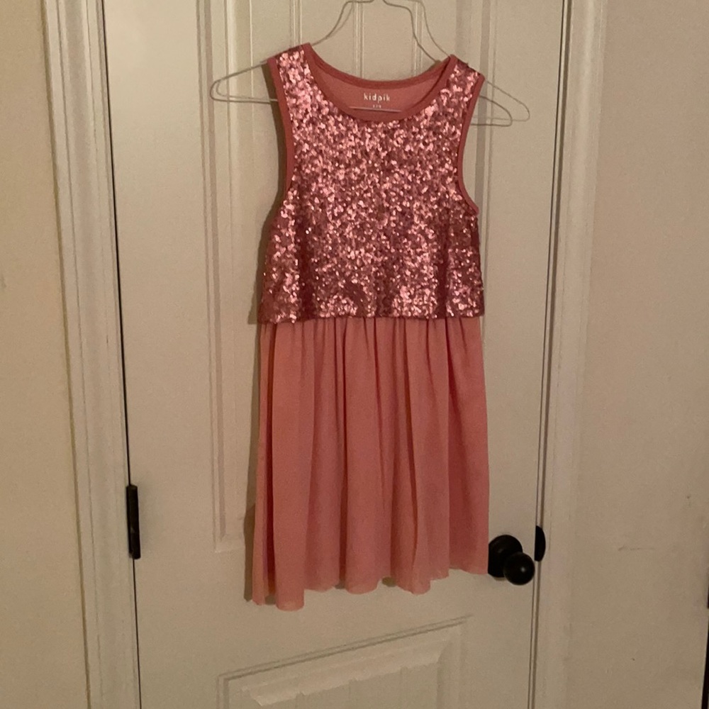 Pink dress